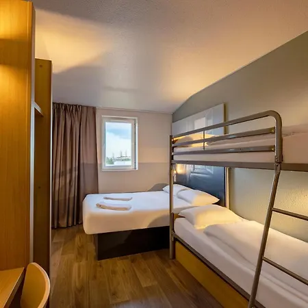 Poitiers 1 Futuroscope Chasseneuil-du-Poitou