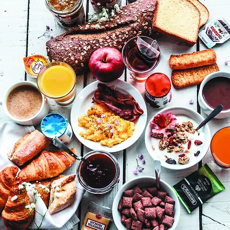 Hotel Poitiers 1 Futuroscope 2*