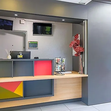 Poitiers 1 Futuroscope Hotel 2*