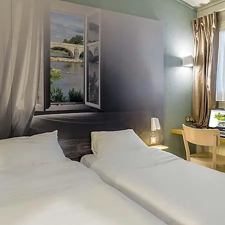 Poitiers 1 Futuroscope Hotel