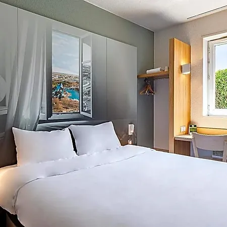 Hotel Poitiers 1 Futuroscope 2*