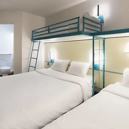 Poitiers 1 Futuroscope 2* Chasseneuil-du-Poitou