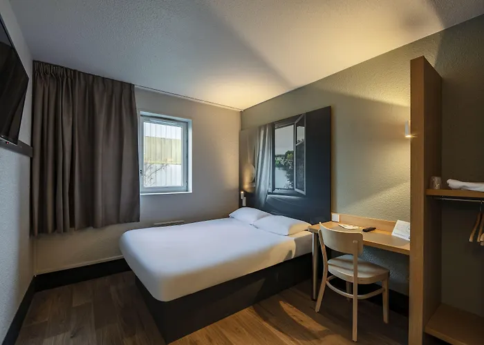 Poitiers 1 Futuroscope Hotel