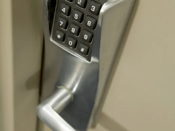 Hotel Poitiers 1 Futuroscope 2*